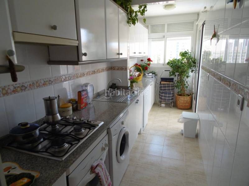 Foto 63cfd587-b969-4a7f-a9b7-d0f7cd7cb0ef. Apartament amb calefacció aparcament piscina a Levante Alto Benidorm