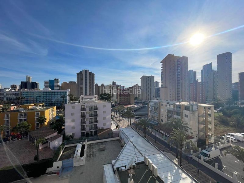 Foto e0b6eca7-53b1-49b6-b90f-b49243615372. Apartament amb calefacció aparcament piscina a Levante Alto Benidorm