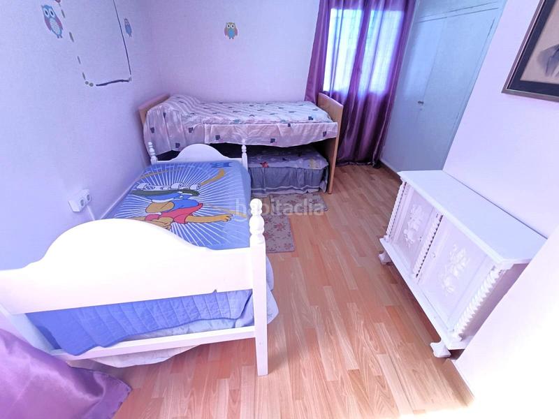 Foto 56e50520-8f6a-4d9a-b6e2-bbd1742d937d. Country house with parking in Urbanizaciones Benidorm