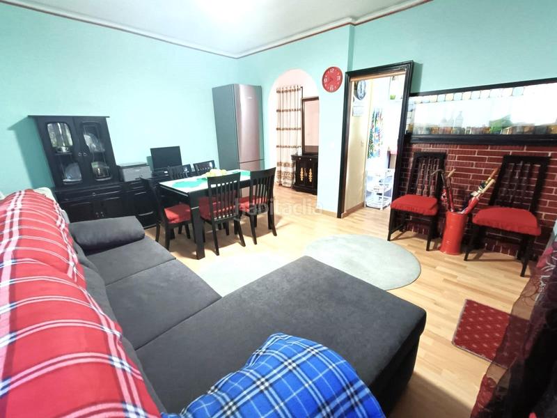 Foto 5d4c207d-6c86-43be-ab16-6347368f11f5. Country house with parking in Urbanizaciones Benidorm