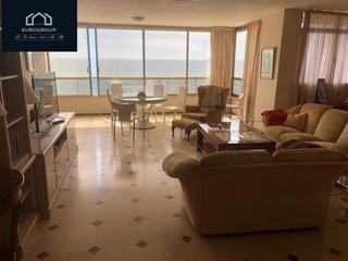 Lloguer Pis a Playa Levante. Precioso piso de 3 dorm en 1 linea de playa levante, benidorm .w