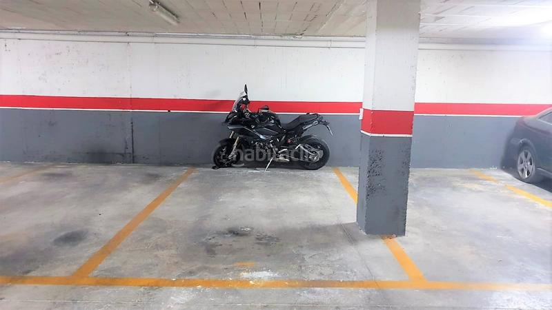 Foto 6bdc1aee-7fda-44b2-b37d-b9492f9542b7. Aparcament cotxe a Centro Urbano Benidorm