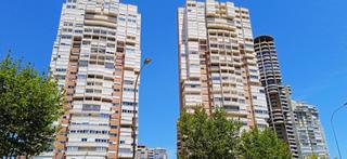 Apartament a Juzgados - Plaza de Toros. Fantastico apartamento de 2 dormitorios y 2 baños con garaje y p