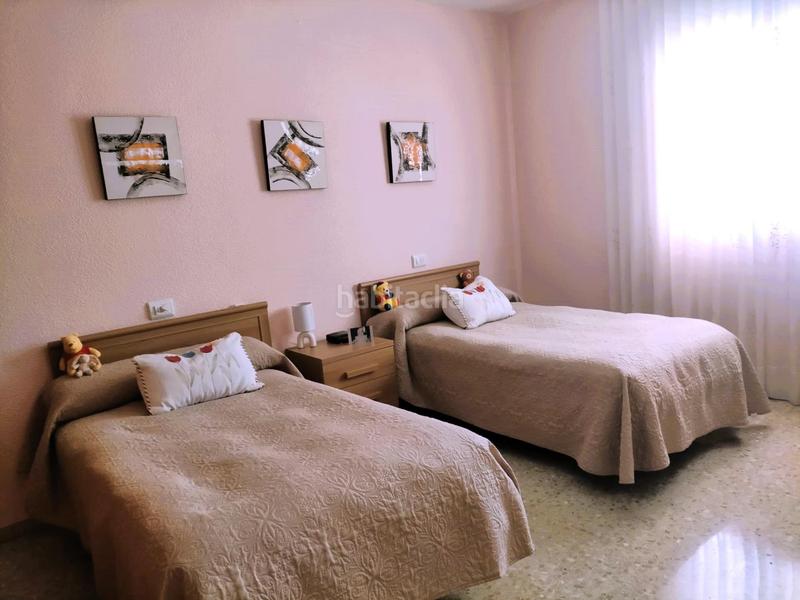 Foto 2d4c5977-5d60-48f1-a0cd-50c4cfc554d9. Masía chalet independiente en zona nuevos juzgados.www.eurocenterinmobiliaria.com en Benidorm