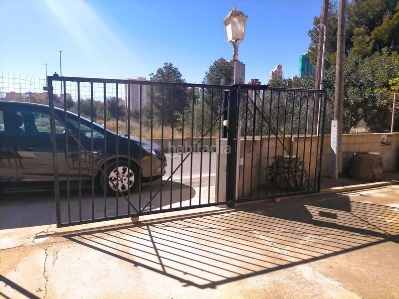 Foto 38a930e0-eaf3-4d7b-a2ba-718bc60be0b6. Masía chalet independiente en zona nuevos juzgados.www.eurocenterinmobiliaria.com en Benidorm