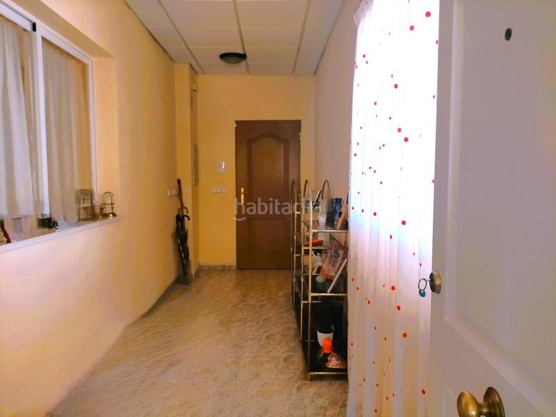 Foto 6fc4a2ef-7af7-4c65-ac0d-e348e819bfbc. Masía chalet independiente en zona nuevos juzgados.www.eurocenterinmobiliaria.com en Benidorm