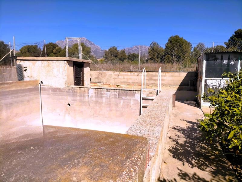 Foto f462ecc6-5ac3-4a4c-8821-8cb9aec63d36. Masía chalet independiente en zona nuevos juzgados.www.eurocenterinmobiliaria.com en Benidorm