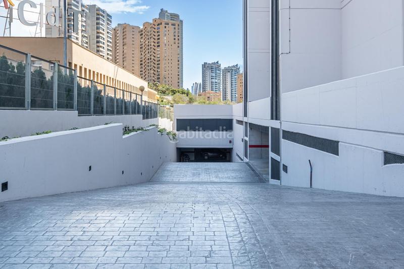 Foto 21dd2b49-5d6d-445e-a213-3cd6160949f3. Rent apartment with heating parking pool in Playa Poniente Benidorm