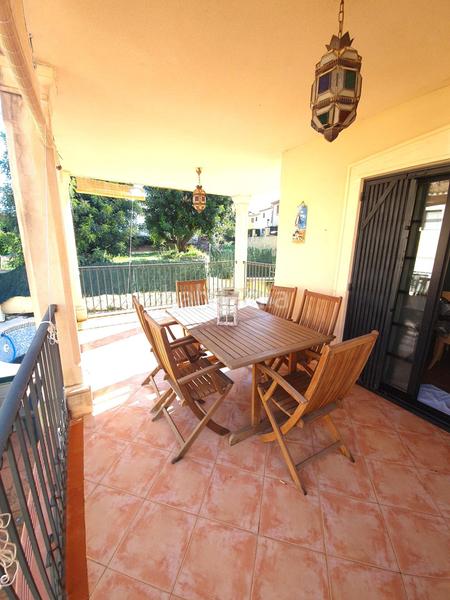 Foto b575a2ab-e9fa-4d20-93ec-c8701103630e. Chalet se vende chalet de 5 dormitorios con piscina propia en alfas del pi sevendgroup.com en Alfàs del Pi (l´)