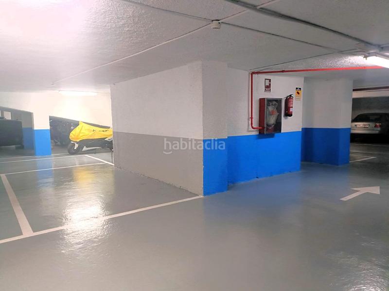 Foto 4b6a0298-2937-4e07-80e7-4cf6537e962e. Aparcament cotxe a Centro Urbano Benidorm