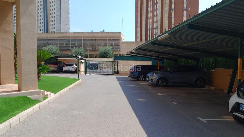 Foto 35219076-9e4f-4bf8-bbde-d871f528fed8. Piso amplio reformado piso con vistas panorámicas en zona poniente. en Benidorm