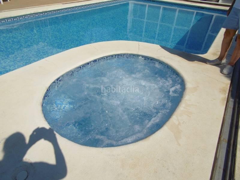 Foto a1aff8e2-5958-452d-9729-a8a9cc4f8d57. Chalet avec piscine dans Sierra Helada Benidorm