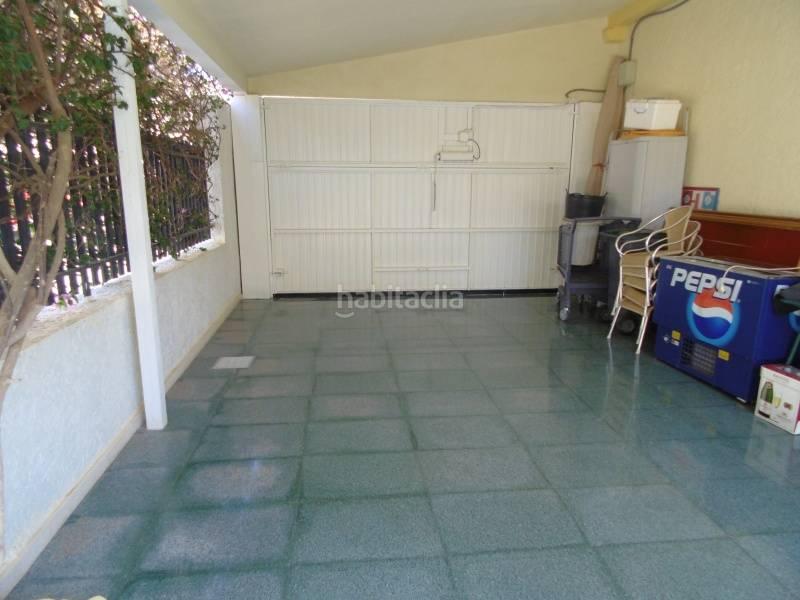Foto d2bf263a-51fc-4b22-8aba-de3c4aefdb80. Chalet avec piscine dans Sierra Helada Benidorm