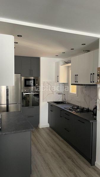 Foto e91afdde-e69d-4226-a45b-9a77438425f6. Etagenwohnung mit parking pool in Levante Alto Benidorm