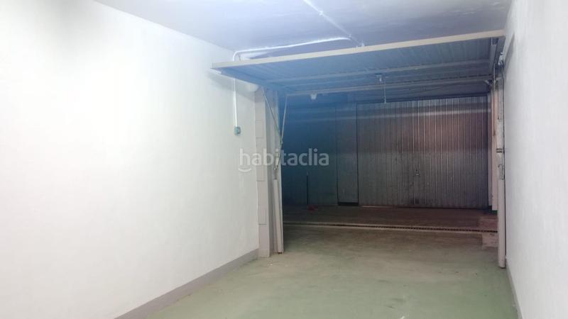 Foto 6d52bf3b-3874-4701-b021-c357a00cb1b8. Parking voiture dans Playa Levante Benidorm