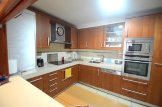 Maison jumelée à Centro Urbano. Se vende casa adosada de 3 dormitorios con solar y amplio garaje
