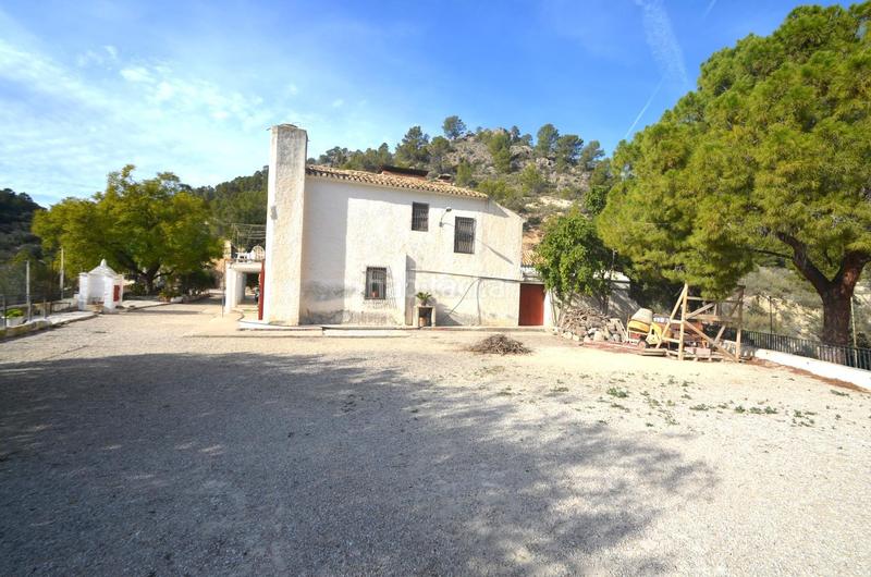 Foto 8af84814-216f-4e4d-9197-3e81c4c6b491. Maison avec parking dans Orxeta