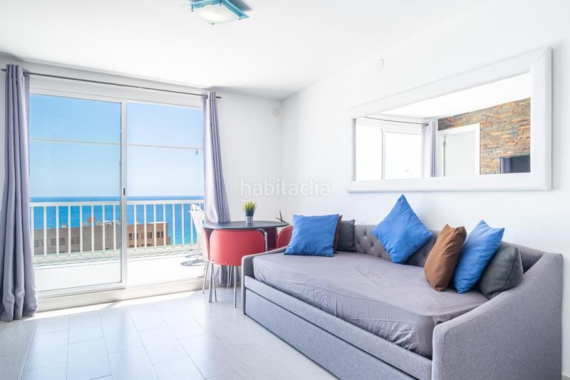 Foto 4b7c0b47-9377-4852-97b3-23d2e7b40b80. Ático  en segunda línea de Playa Poniente con vistas panorámicas al mar, a la playa y a la ciudad. en Benidorm