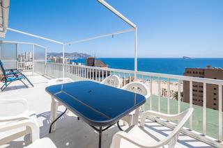 Àtic a Playa Poniente. Ático en segunda línea de playa poniente con vistas panorámicas