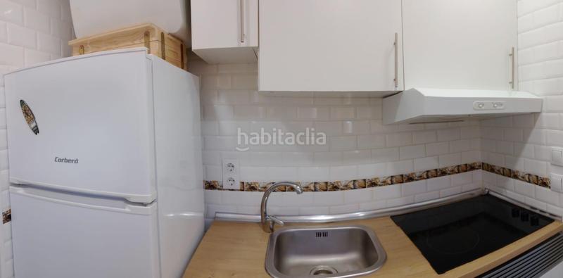 Foto 487c5c6a-f1cf-42eb-ad0f-dcde4ed93eb3. Piccolo appartamento con riscaldamento parcheggio piscina in Benidorm