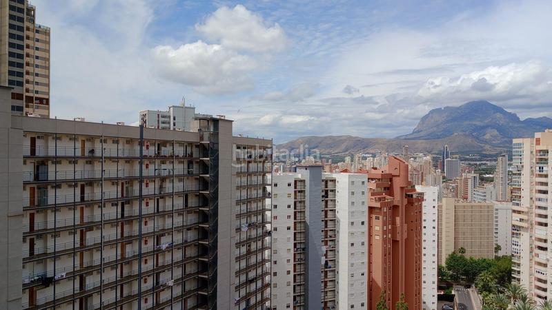 Foto cefd3db8-4d8a-4e9f-9cbc-8963c8dc2d33. Piccolo appartamento con riscaldamento parcheggio piscina in Benidorm