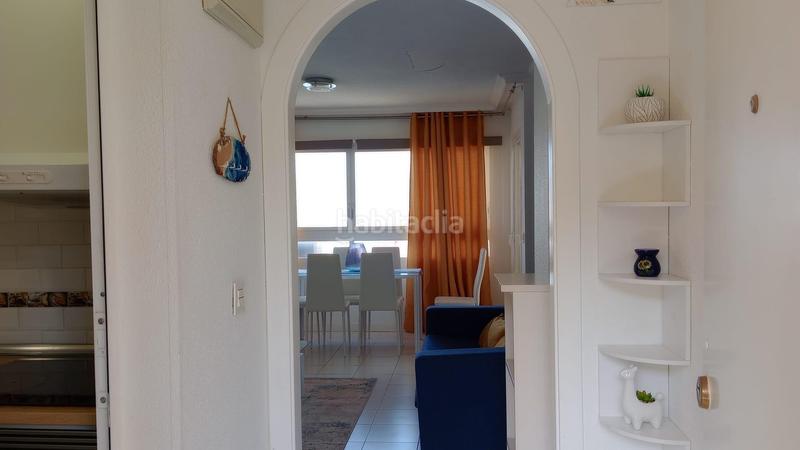 Foto ec01fa26-1f34-44f2-b119-407a7adb87b1. Piccolo appartamento con riscaldamento parcheggio piscina in Benidorm