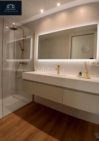 Foto abd5dfaa-6b0b-418b-8f92-2ebd8ba9c16c. Piccolo appartamento con riscaldamento parcheggio piscina in Benidorm