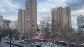 Pis a Playa Levante. Piso en la avenida mediterráneo con piscina y parking levante! w