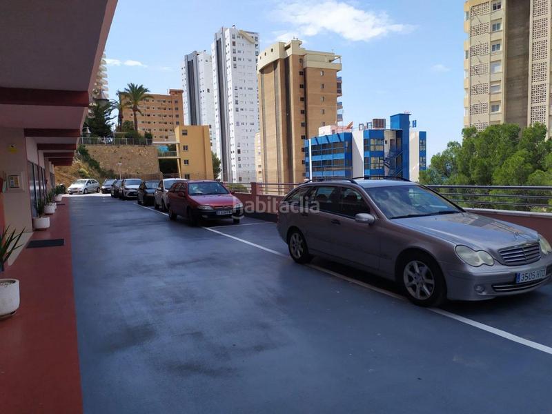 Foto 1a9157cb-3513-48d3-b84d-8379a302403c. Piso amplio piso con gran terraza y vistas preciosas al mar en zona rincon de loix. en Benidorm
