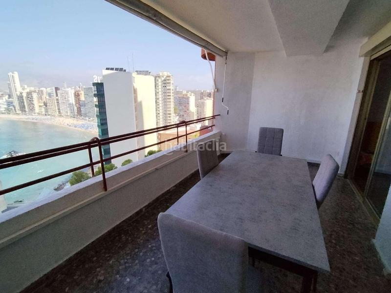 Foto 4cc9fa33-4f3a-4ca1-8757-f4ac161cd99c. Piso amplio piso con gran terraza y vistas preciosas al mar en zona rincon de loix. en Benidorm