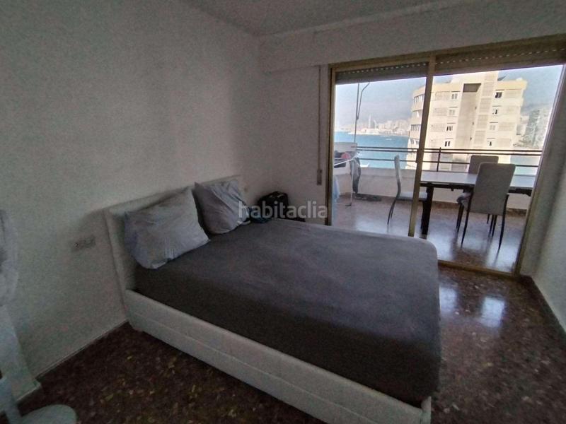 Foto cb53305d-508c-472b-bb5d-fbdb60d5372f. Piso amplio piso con gran terraza y vistas preciosas al mar en zona rincon de loix. en Benidorm