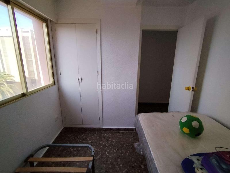 Foto de38c086-da8c-4f29-9ba4-0dd096498c9f. Piso amplio piso con gran terraza y vistas preciosas al mar en zona rincon de loix. en Benidorm