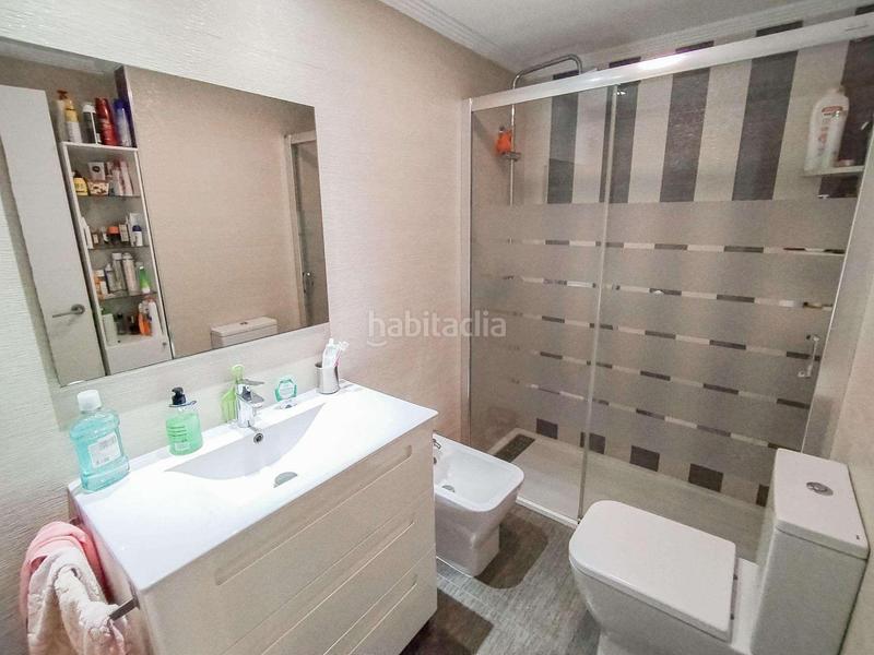 Foto b8e4da1d-7829-48e1-9e0e-ed45a9b8ad7b. Appartement mit heizung parking pool in Rincón Alto Benidorm