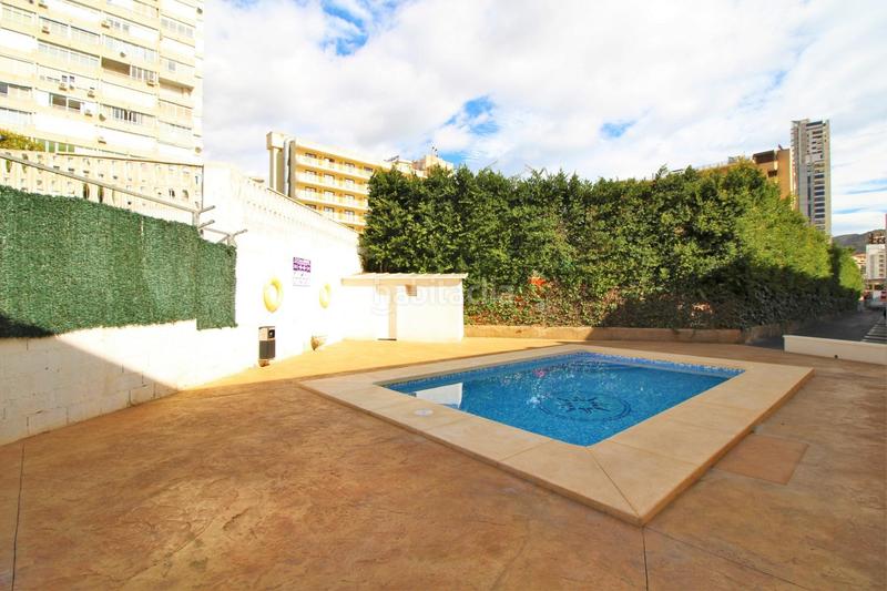 Foto 6a62b09f-221e-4ada-8c51-da9d9f1d52f2. Apartament amb calefacció aparcament piscina a Levante Alto Benidorm