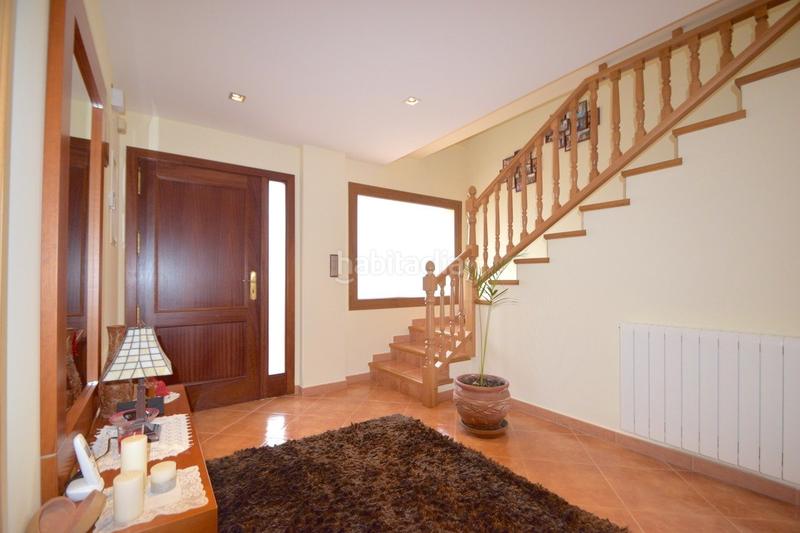 Foto 9a672ac4-e264-4a01-9909-6ac9af9179be. Chalet with heating parking pool in Rincón Bajo Benidorm