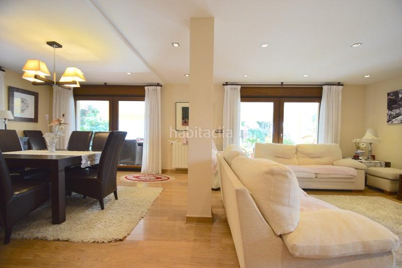 Foto fe9230c3-e544-4c4d-8719-04e1bd59e48b. Chalet with heating parking pool in Rincón Bajo Benidorm