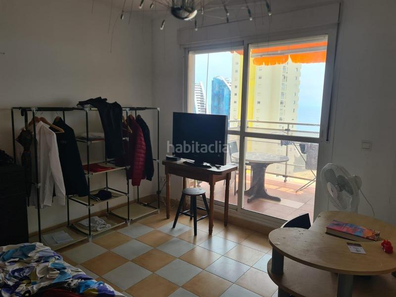 Foto 80988a62-553e-4049-a365-7fa6ac8b6fdf. Apartament amb calefacció aparcament piscina a Via Parque Benidorm