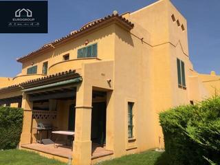 Location Chalet à Golf Bahía. Precioso adosado en sierra cortina , 4 dorm , todo el año .fines