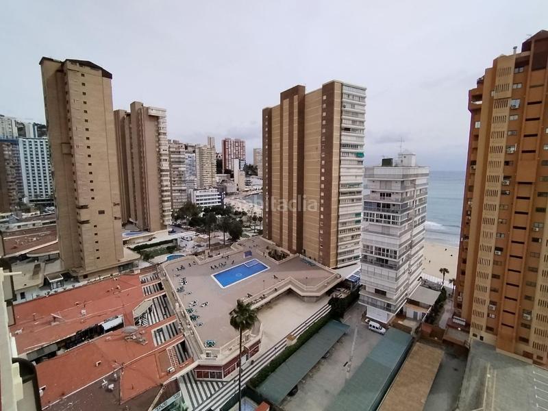 Foto ced26f56-b3f3-4392-bf9b-ac9baa53dfe0. Àtic amb calefacció aparcament a Playa Levante Benidorm