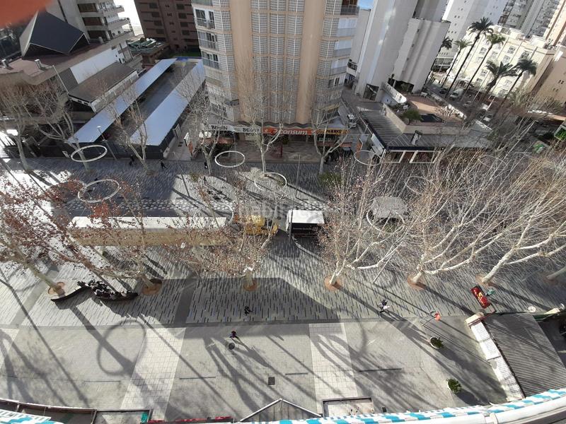 Foto e537f10e-ca33-4a1a-b3be-cb5c41391caa. Pis amb aparcament a Playa Levante Benidorm