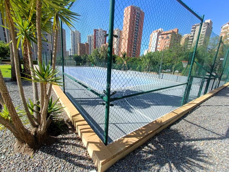 Foto 63e29ebf-08fa-4c03-ba93-0987b2be6e36. Appartamento con parcheggio piscina in Juzgados - Plaza de Toros Benidorm