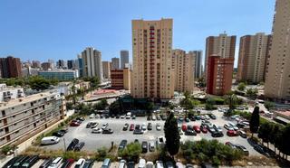 Apartament a Levante Alto. Reformado apartamento con 2 dormitorios cerca de zona centro y p