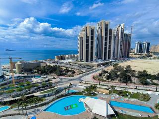 Pis a Playa Poniente. Increible piso de lujo en moderna residencial sunset waves.