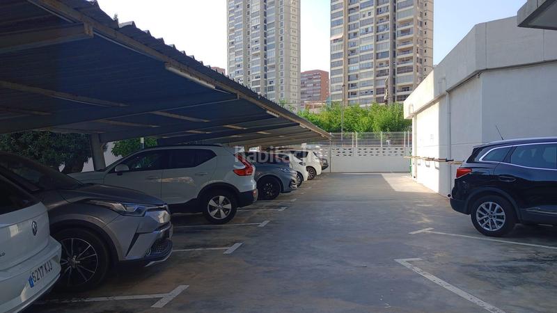 Foto a159c651-d8a5-4832-8b7c-03a93d61c6f8. Apartament amb calefacció aparcament piscina a Playa Levante Benidorm