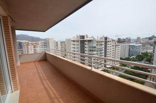 Apartament a Mirador de la Cala-Benimar. Se vende apartamento de dos dormitorios en cala de villajoyosa