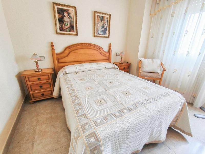 Foto d05f3332-8bf1-42ef-b1dc-da010a8cc3b8. Appartement avec parking piscine dans Playa Poniente Benidorm