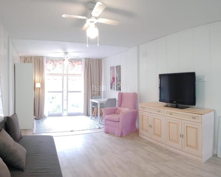 Foto ce1e76c9-7fc9-4e1b-99ee-2c5e1817275a. Estudio bonito estudio recien reformado en zona rincon de loix. en Benidorm