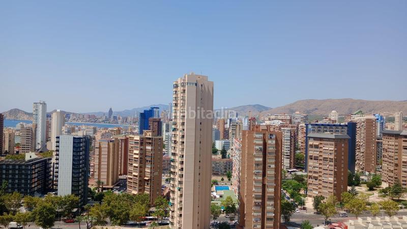 Foto 0c35dcc8-923b-4a01-ab20-bc0837397ffb. Apartamento acogedor apartamento a pocos pasos del mar. en Benidorm