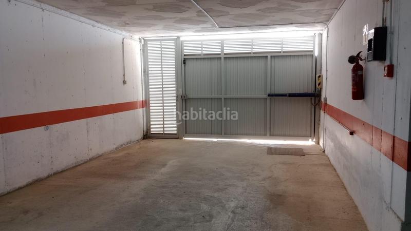 Foto 1d60d3b2-0912-4974-be8f-20c0af74c9f6. Aparcament cotxe a Levante Alto Benidorm