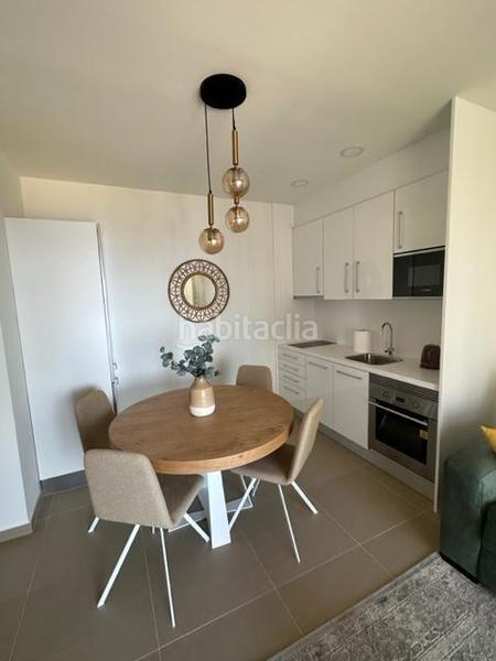 Foto 25a0cd6d-fad7-4db3-8893-3ec28146611b. Apartament amb calefacció aparcament piscina a Playa Poniente Benidorm